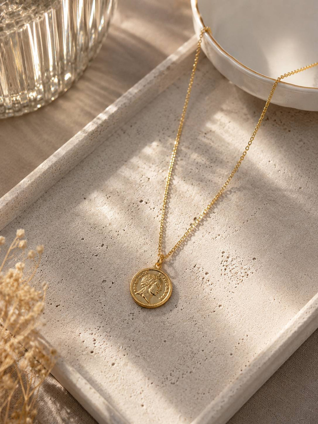 طقم اللويزة الذهبي الفاخر